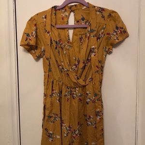 Francesca’s jumpsuit NEVER WORN size S